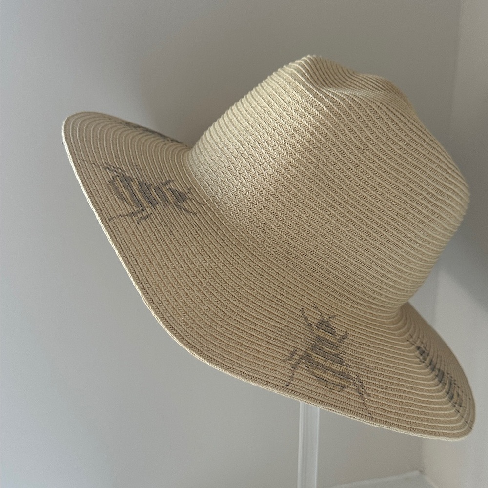 Vince Camuto Womens Wide Brim Panama Sun Hat Bee Motif Adjustable Resortwear - Picture 9 of 9